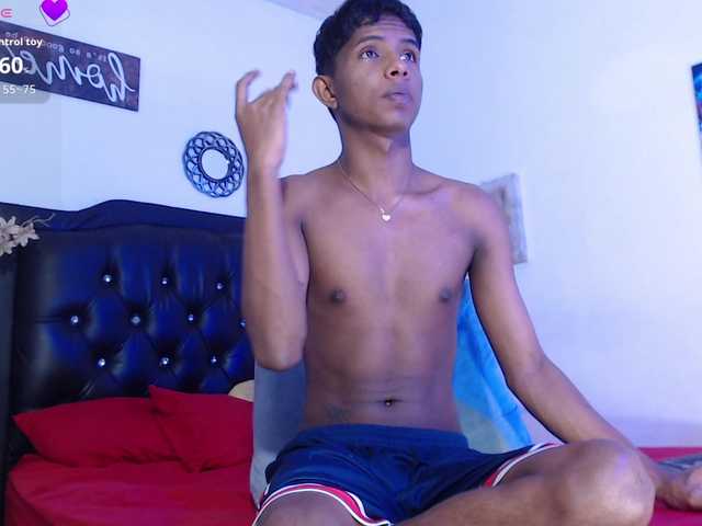 Santiago-Twinks