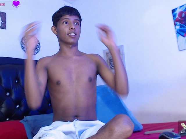 Santiago-Twinks