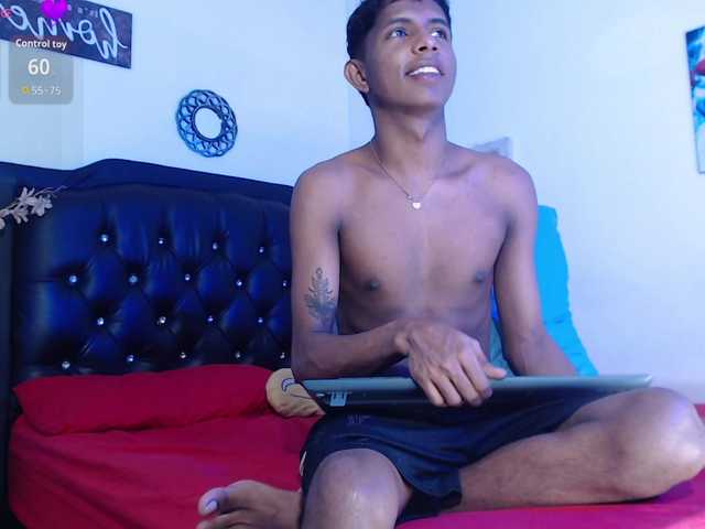 Santiago-Twinks