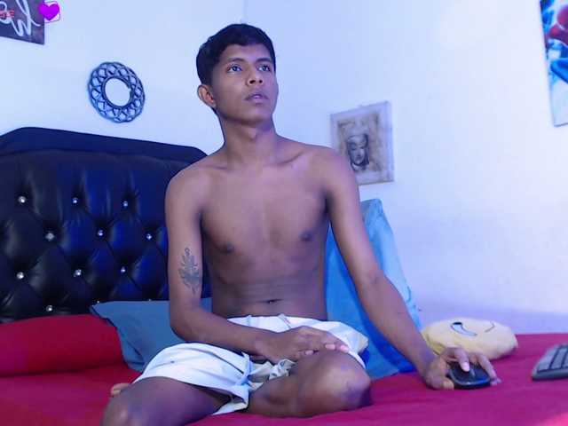 Santiago-Twinks