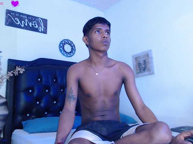 Santiago-Twinks