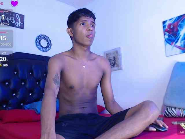 Santiago-Twinks