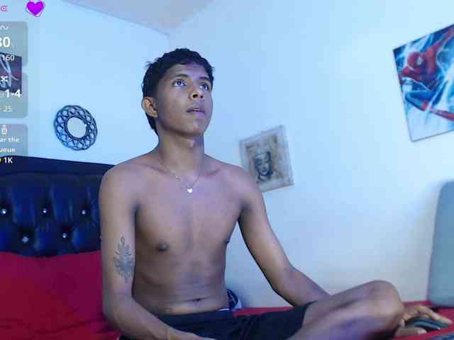 Santiago-Twinks