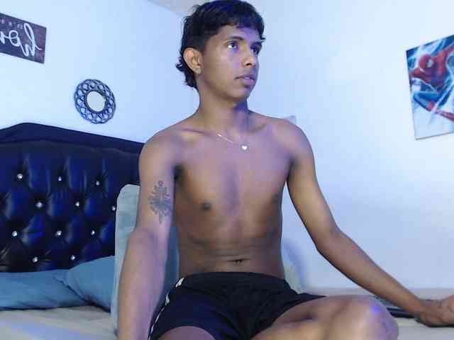 Santiago-Twinks