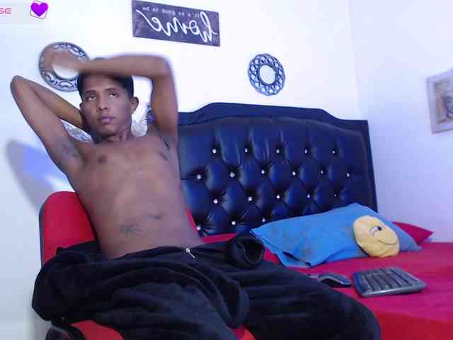 Santiago-Twinks