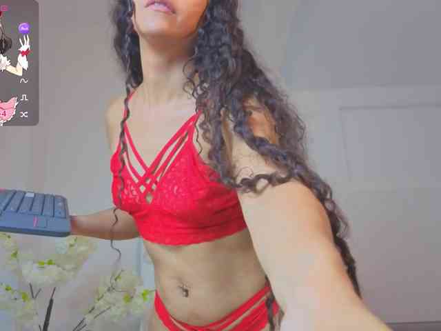 cora-luxe webcam