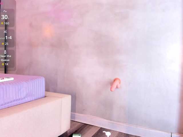 Sophiie-Evanns live cam