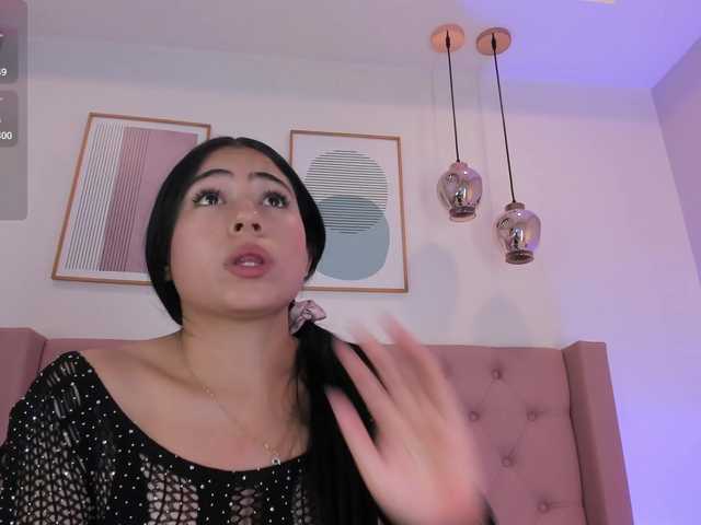 Sophiie-Evanns live cam on BongaCams