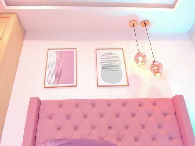Sophiie-Evanns live cam on BongaCams