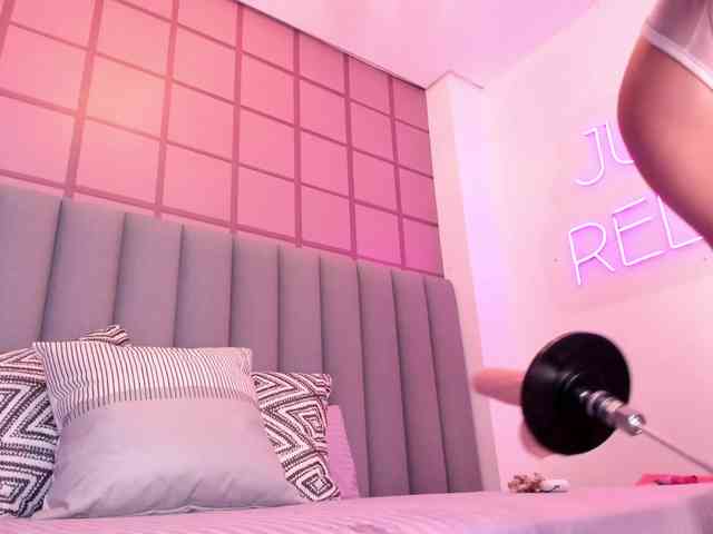 Sophiie-Evanns webcam