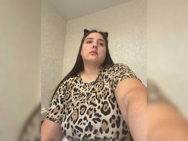 Alisaay live cam on BongaCams
