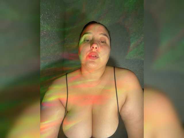 Alisaay live cam on BongaCams