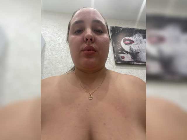 Alisaay live cam on BongaCams