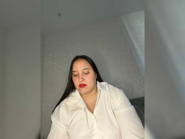 Alisaay live cam preview