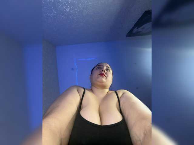 Alisaay live cam on BongaCams