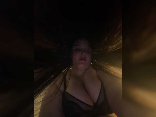 Alisaay live cam on BongaCams
