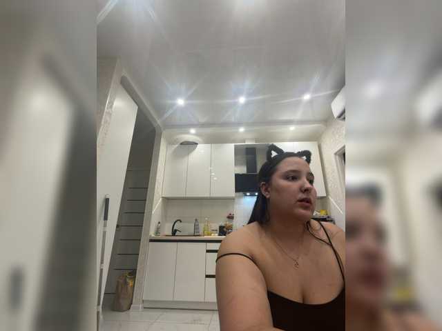Alisaay Live Cam on BongaCams