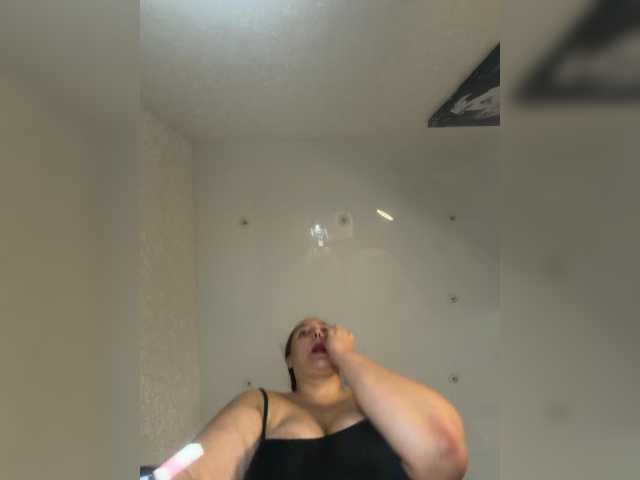 Alisaay live cam preview