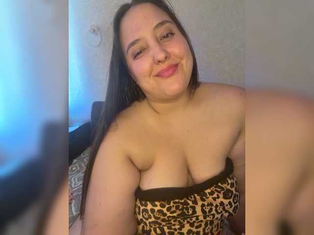 Alisaay live cam on BongaCams