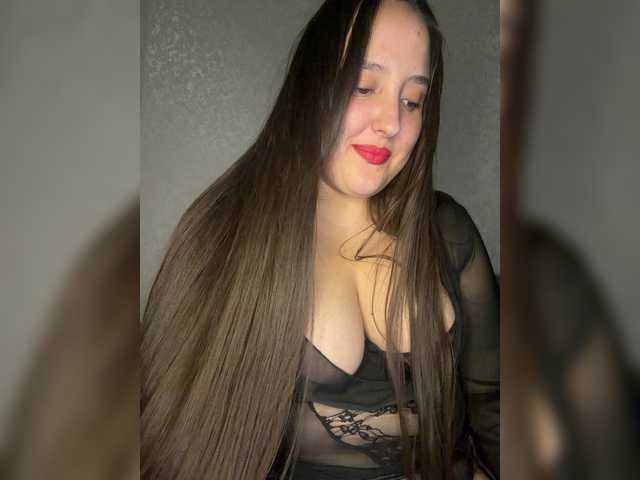 Alisaay live cam on BongaCams