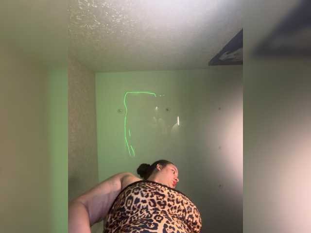 Alisaay live cam