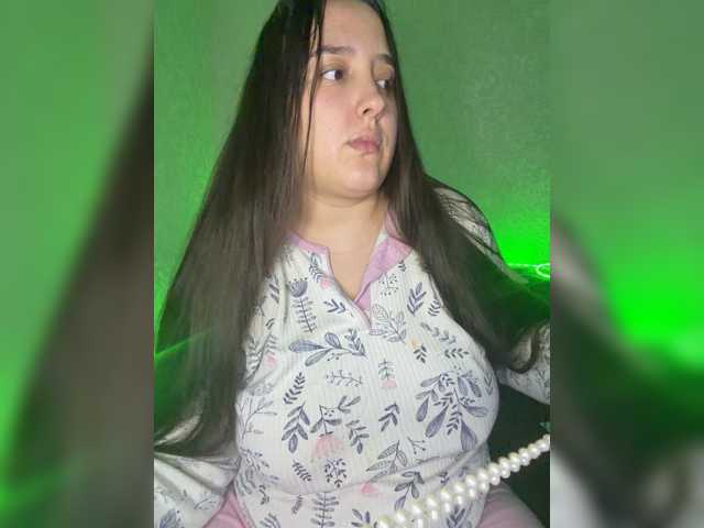Alisaay live cam on BongaCams