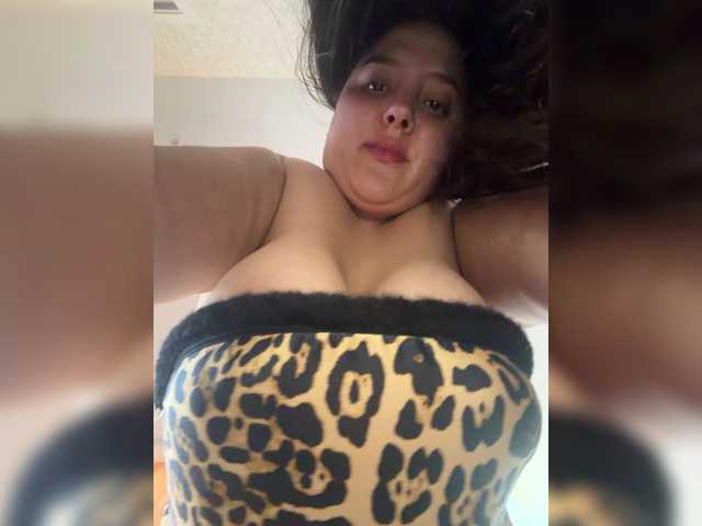 Alisaay live cam on BongaCams