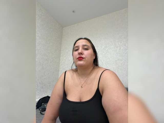 Alisaay live webcam show