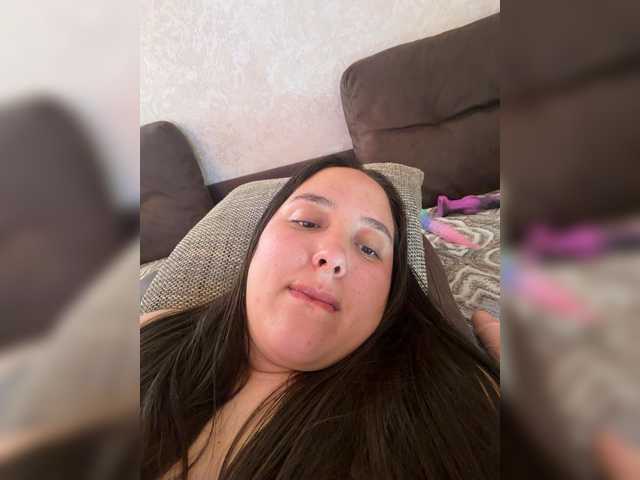 Alisaay live cam on BongaCams