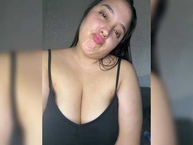 Alisaay live cam preview