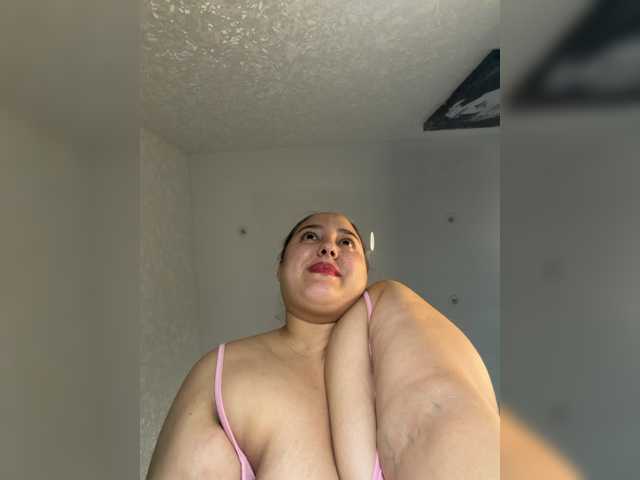 Alisaay, en vivo ahora en BongaCams