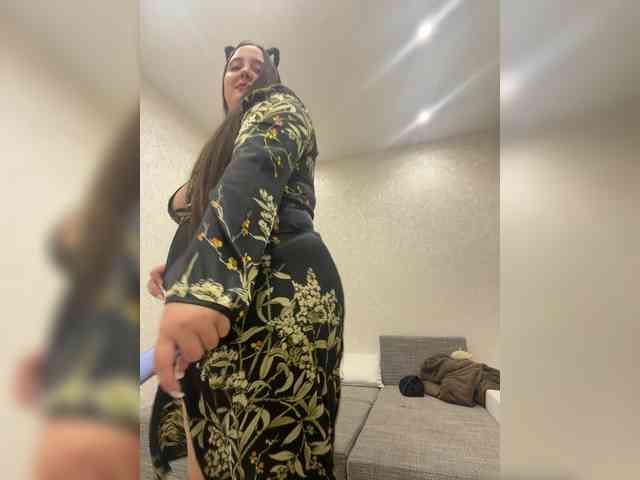 Alisaay Sex Cam Show