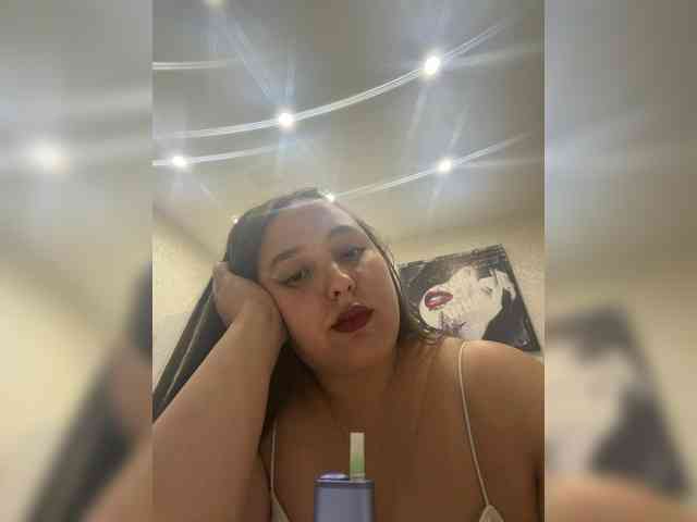Alisaay Sex Cam Show