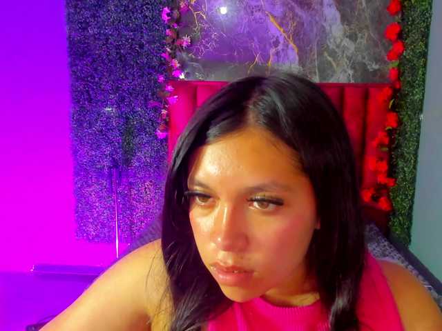 charlot live cam on BongaCams