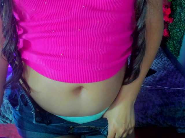 charlot live cam on BongaCams
