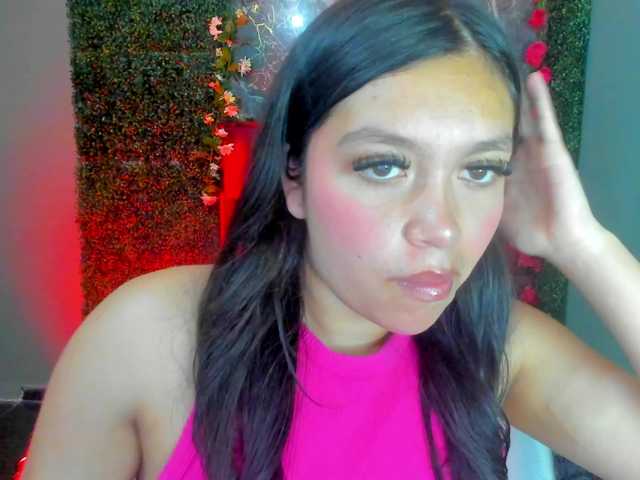 charlot live cam on BongaCams