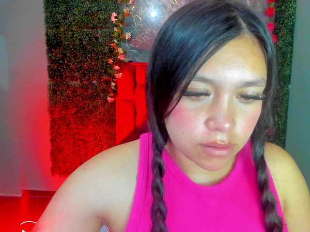 charlot live cam on BongaCams