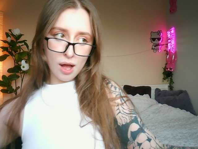SheTora69 live cam on BongaCams