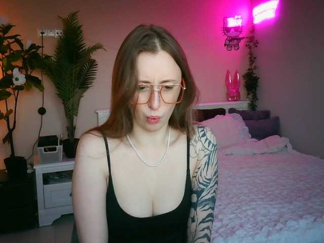 SheTora69 live cam on BongaCams