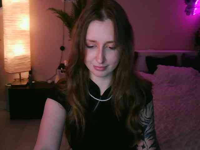 SheTora69 webcam