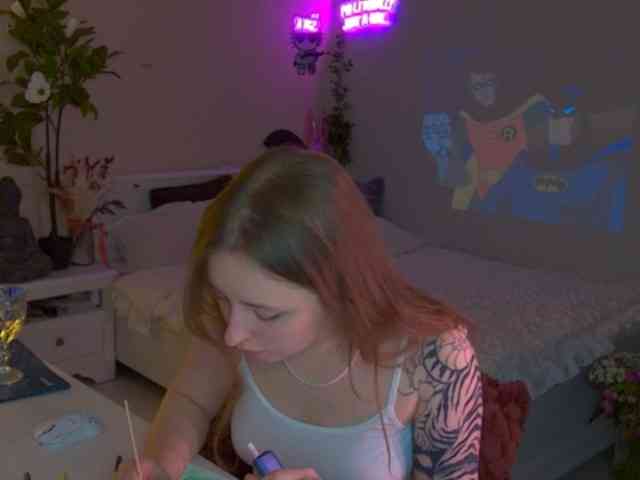 SheTora69 webcam
