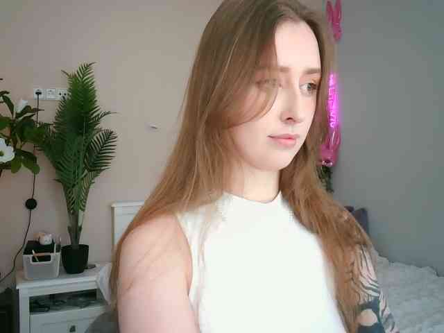 SheTora69 webcam