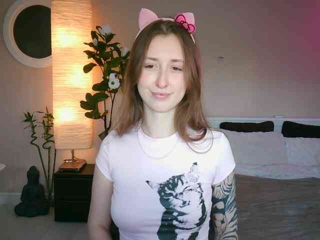 SheTora69 webcam