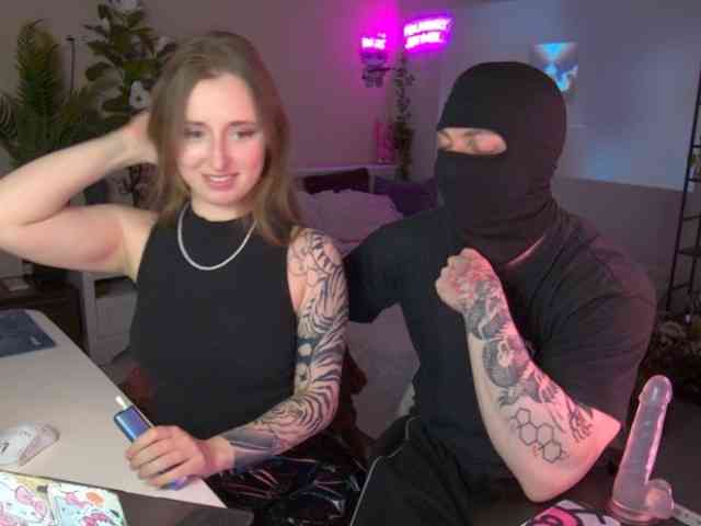 SheTora69 webcam