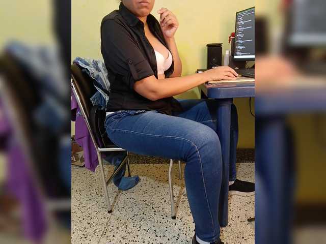 Barbarax live cam on BongaCams