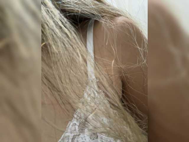 LiaBahamon live cam on BongaCams
