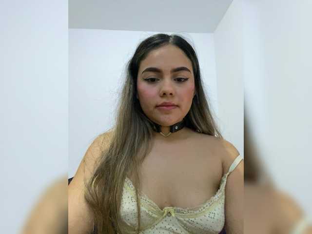 LiaBahamon live cam on BongaCams