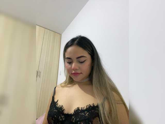LiaBahamon live cam on BongaCams