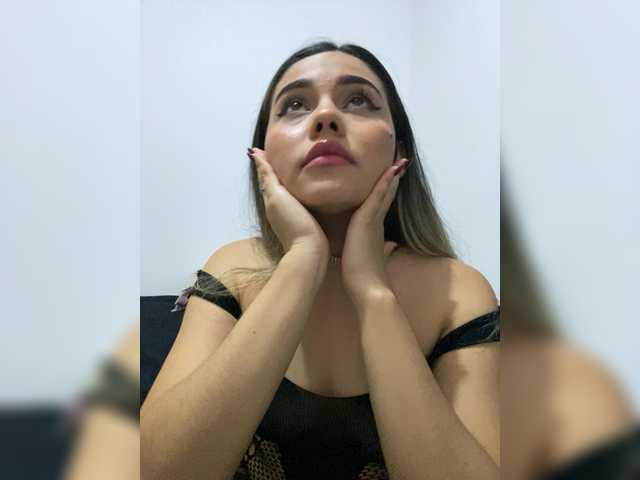 LiaBahamon live cam on BongaCams