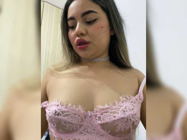 LiaBahamon live cam on BongaCams